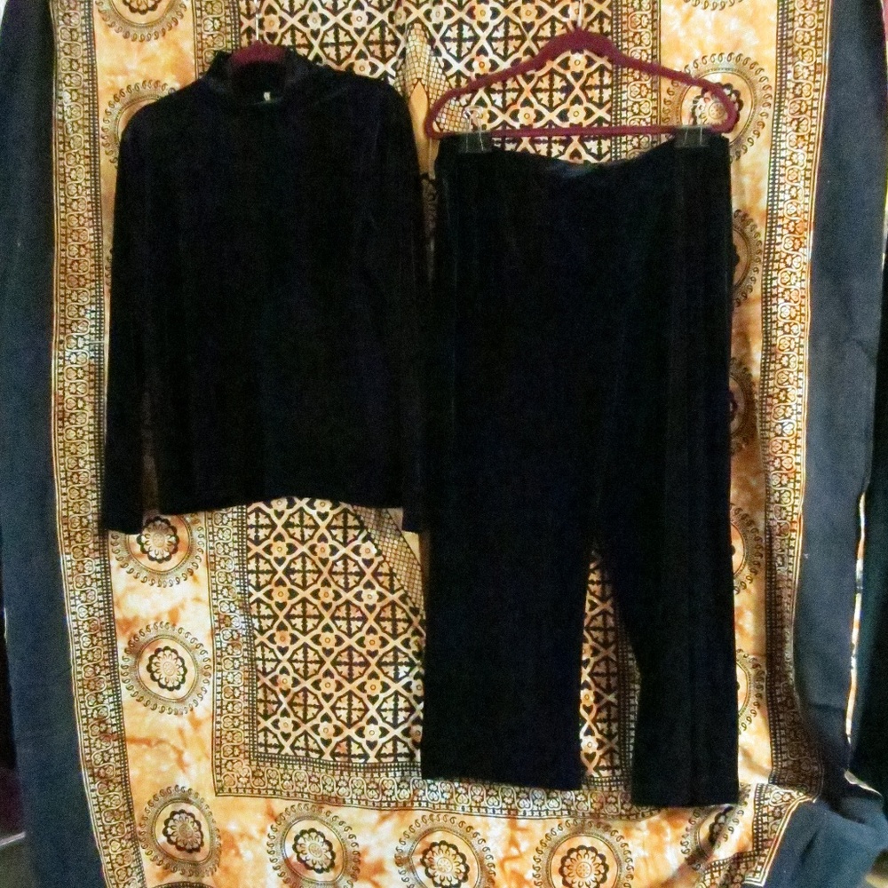 White Stag Pant Suit XL Black Soft